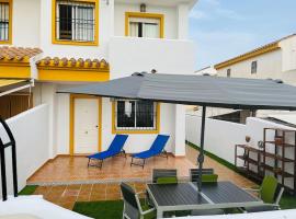 Luxury 3 Bed Villa, Massive Pool, Walking Distance of Restaurant's, Supermarkets & Beach