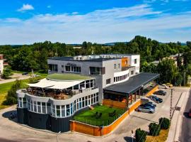 Viesnīca Hotel Kristály Konferencia & Wellness pilsētā Ajka