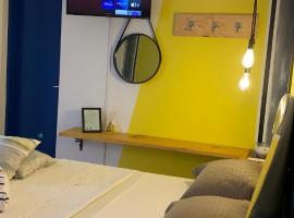 Casa Sete Mares, hotel in Guarujá