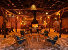 GÜLER BUTİK HOTEL, hotel din Antalya