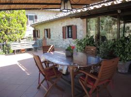 "La Casa di Maria Luce" con terrazza panoramica, hotel a Gaiole in Chianti