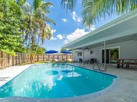 Spacious Home 4BRs Home, Game Room & Private Pool