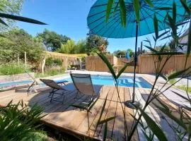 Villa Hossegor - 4 étoiles, 6 chambres - 5 salles de bains - piscine chauffée 5 mn des plages