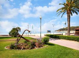 One Bedroom Flat in Fenals Lloret de Mar for 4 People, Resort in Lloret de Mar