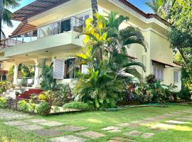 Villa 17 Luisa by the Sea, family hotel in Madgaon