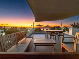 Penthouse 13 - One Bay Residence with private rooftop terrace and dip in pool