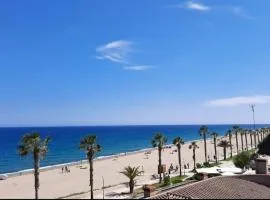 Villa climatisée bord de mer avec piscine privée