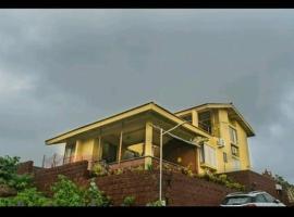 Aashraay Bungalow, bungalow in Kārle