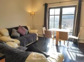 City Centre 2 bedrooms 2 Ensuite Flat free parking