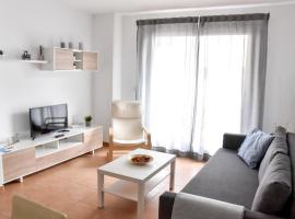 Amplio con Parking, Club y Piscina junto a Sevilla, apartman La Algabában