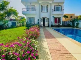 Ali Luxury Villa