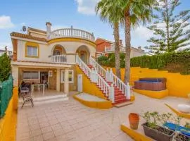 Beautiful Home In Gran Alacant With Kitchen