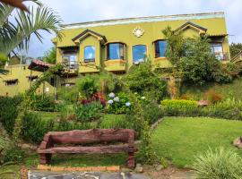 Casas del Toro, hotel in Monteverde Costa Rica