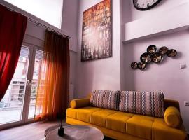 Escala Luxury Loft 2 in the center &Free Parking, hotel de lux din Volos