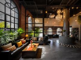 fyn park hotel, hotel v destinaci Makkasan