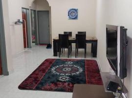 Homestay Adilah UKM Bangi, hotel in Kampong Sungai Merab