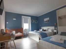 CA' DEL VINO Rooms- Varzo, гостевой дом в городе Варцо
