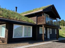 Fjelltun Lodge, holiday home in Sogndal