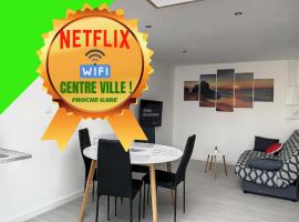 Grand T2 Jardin Wifi Parking Proche Gare, hótel í Saint-Quentin