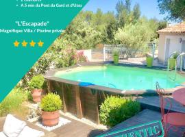 L'Escapade, Magnifique Villa avec Piscine, hotel with parking in Collias