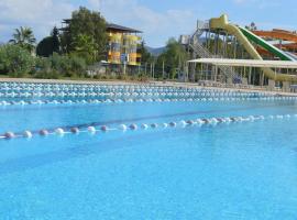 Bülent Kocabaş-Selinus Beach Club Hotel, beach hotel in Gazipasa