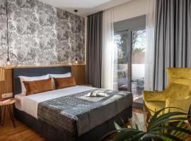 Kipos Boutique Suites, hotel in Heraklion
