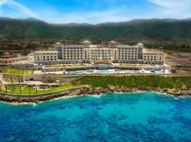 Merit Royal Premium Hotel Casino & SPA, hotel in Kyrenia
