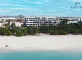 O Condominium Beachfront Residences, by Bocobay Aruba, appartement in Palm-Eagle Beach