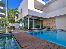Casa Gem B&B, golf hotel in Playa del Carmen