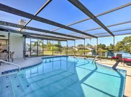 Waterfront Port Richey House with Heated Pool!, hotel cerca de Werner-Boyce Salt Springs State Park, Port Richey
