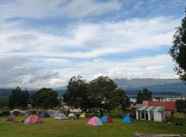 Camping Las Acacias, hotell i Guatavita
