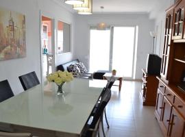 Apartamento junto a playa y cerca de campo de golf, hotel di El Perellonet