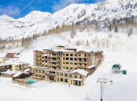 The Snowpine Lodge, hotel cerca de Aerial Tram, Alta