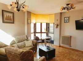 Vut RAQUEL, pet-friendly hotel in Astorga