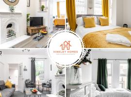 Comfy 4bed Home - Free Parking, Wifi - Long Stays Welcome By Hinkley Homes Short Lets & Serviced Accommodation, hotel v destinaci Litherland