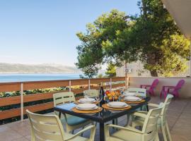 Villa Bua - Beautiful Seafront Apartments