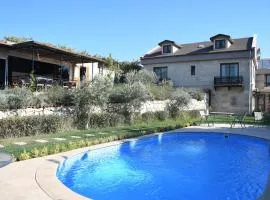 Güney Urla Suites