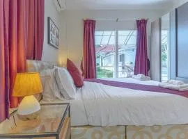 Resort 1-Huge Pool, BBQ, 300m-Beach, 8 mins to Walking Street