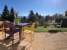 My cosy flat in the mountains, apartment in Anzère