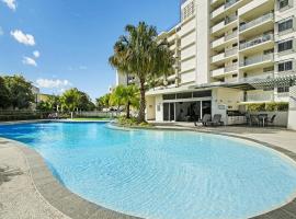 Horton Apartments, hotel in Maroochydore