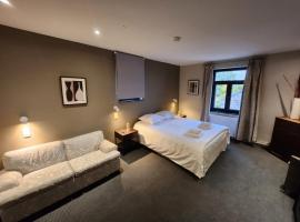 Hôtel Francorchamps Pitlane Lodge – hotel w mieście Francorchamps