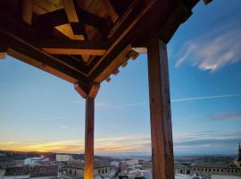 Casa del Armiño Mansión de la Familia de "El Greco", готель у місті Толедо