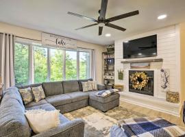 Salem में, होटल Keowee Keys Condo w/ Resort Amenities Access!