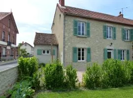 Charmante maison rénovée avec jardin clos, 3 chambres, proche sites touristiques et villlage médiéval - FR-1-489-105