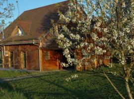 Gîte Louchy-Montfand, 4 pièces, 7 personnes - FR-1-489-151, feriebolig i Louchy-Montfand