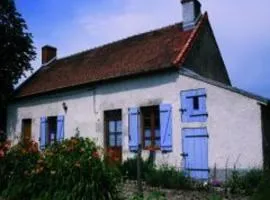 Maison de campagne confortable avec jardin, barbecue et cheminées - proche de Vichy et activités karting - FR-1-489-170