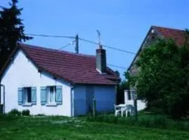 Maison de charme avec jardin clos en Sologne Bourbonnaise, animaux acceptés, près de Moulins. - FR-1-489-258