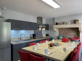 Gîte champêtre rénové avec jardin et équipements modernes à Pierrefitte-sur-Loire - FR-1-489-334