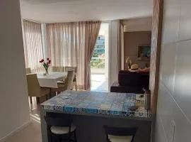 Amplo apto 3 suítes