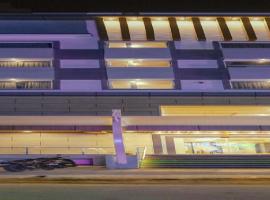 Kovvuru Grand, hotel in Proddatūr